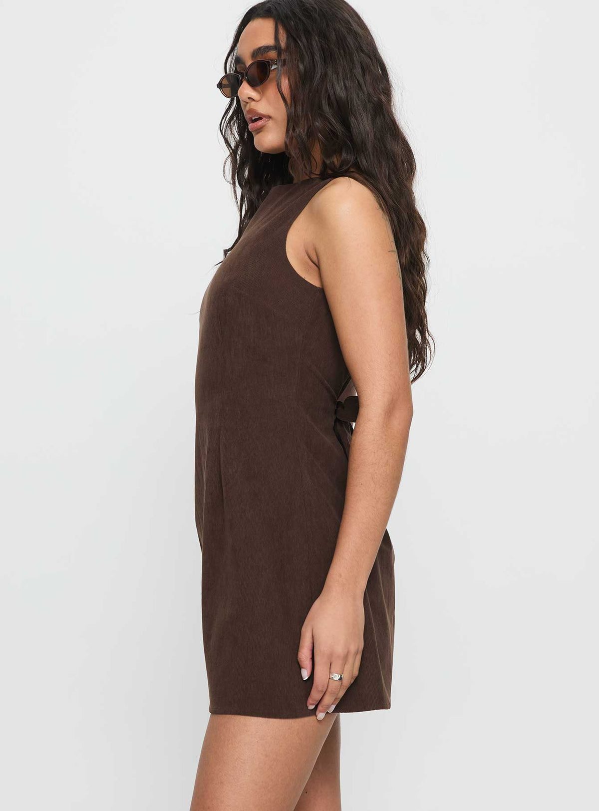 Vestido mini de pana Alfalfa color chocolate para mujer alta